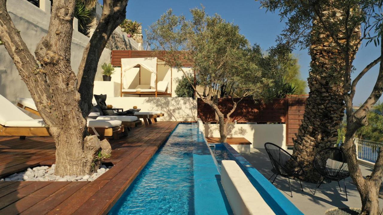 ארמופוליס Pafsilipon Suites מראה חיצוני תמונה