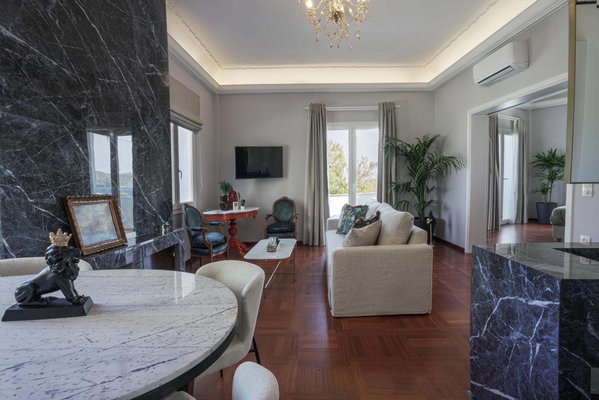 ארמופוליס Pafsilipon Suites מראה חיצוני תמונה